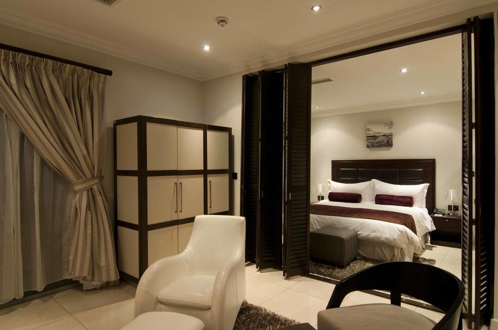 L'Eola Suites Abuja Pokoj fotografie